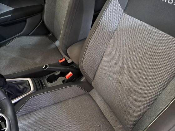 VOLKSWAGEN T-CROSS 1.0 200 TSI TOTAL FLEX AUTOMÁTICO